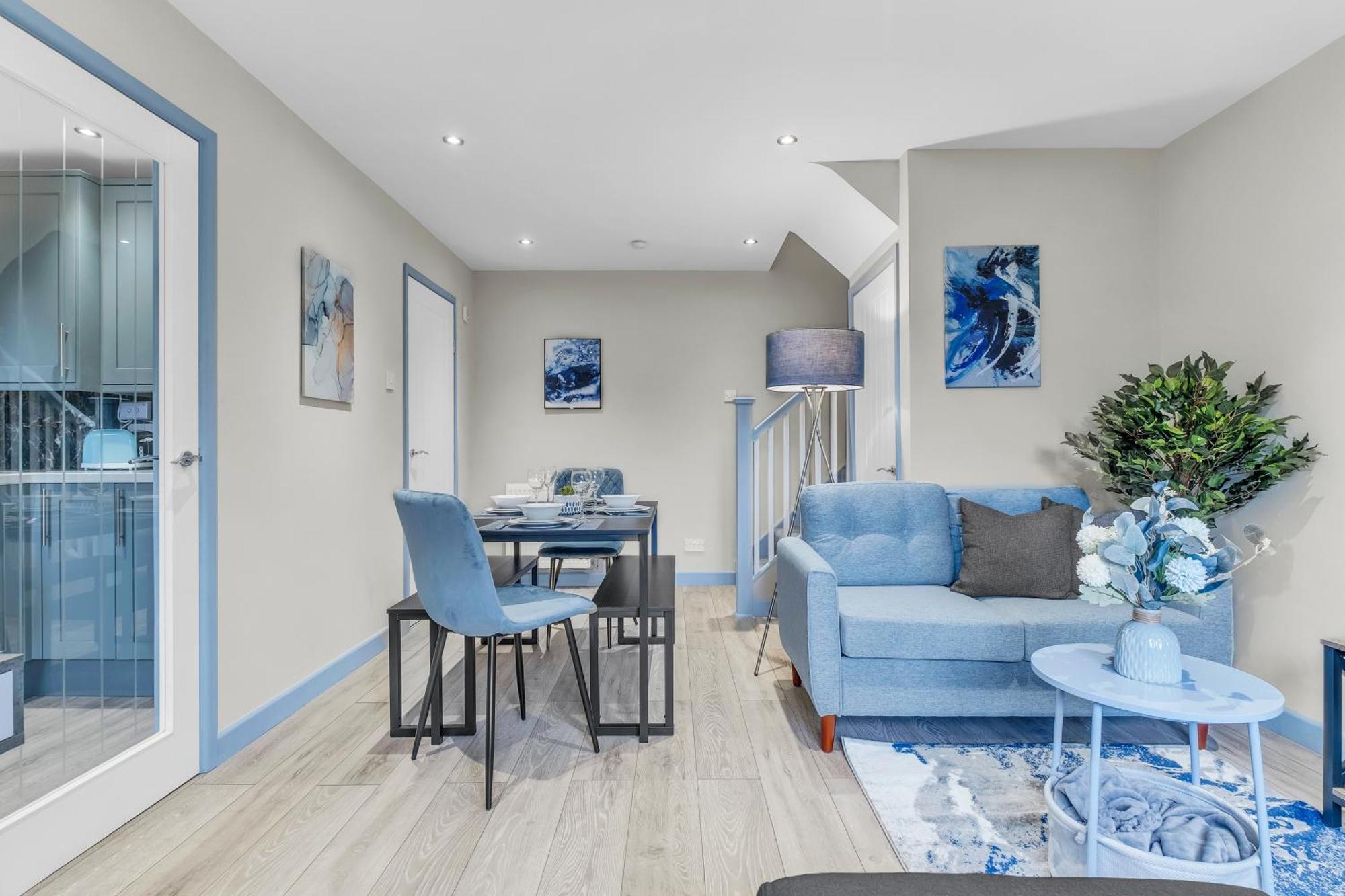 Mk 2-Bedroom Contractor'S Gem, 5 Beds, Sleeps 6, Free Parking Milton Keynes Buitenkant foto